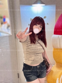 嘟嘟：160/58/G/24歲