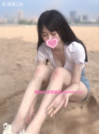 幼齒學生妹妹  笑笑：160/42/C+19y 8000