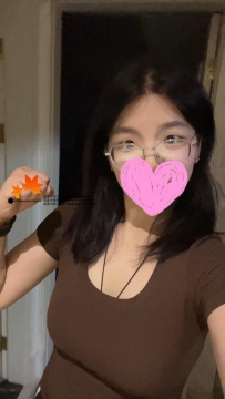 她不只會煮飯哄孩子，也會煮熟你的慾望  💯奶量很充足唷🍼🍼🍼