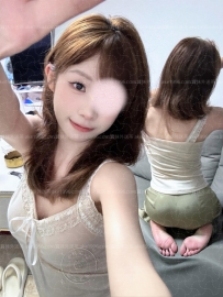 木木：158/43/C/21歲 不抽菸