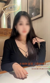 女上騎上黎，屁屁有多肉又軟，很好操