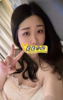 平時喜歡笑嘻嘻，床上喜歡抓GG
