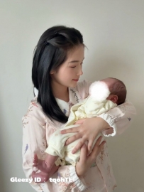 #中部 【奶水媽媽】 紅豆：158/44/C/24歲 孩子睡後的她，才是