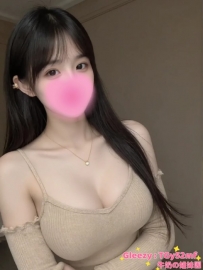 #高雄 耶耶：163/45/E/22歲 這種模特兒等級的比例，光是站著就