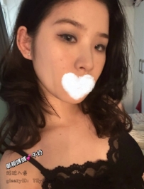 心動姊妹！ 柔柔：160/44/C/24歲 青澀高潮最真實，緊緊抱住你