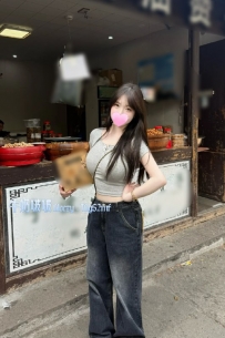 #台中 林萌：158/44/E/21歲 #護理師 #反差女孩 第一次下海，聲