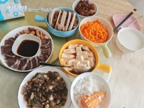 和媽媽在家吃