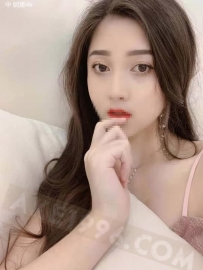 瑜珈女孩-妮娜-4000
