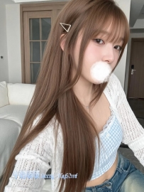 #高雄 妮妮：162/44/C/21歲 甜甜微笑，皮膚白，喜歡穿性感小內