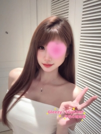 謝謝哥哥 給 【依諾 】反饋 女生身材：165/46 身上臉蛋100分給