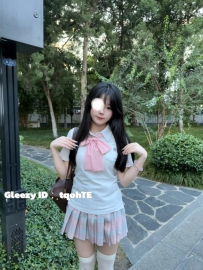 台中 【亞洲大學】兔子：158/44/C/20歲 8000